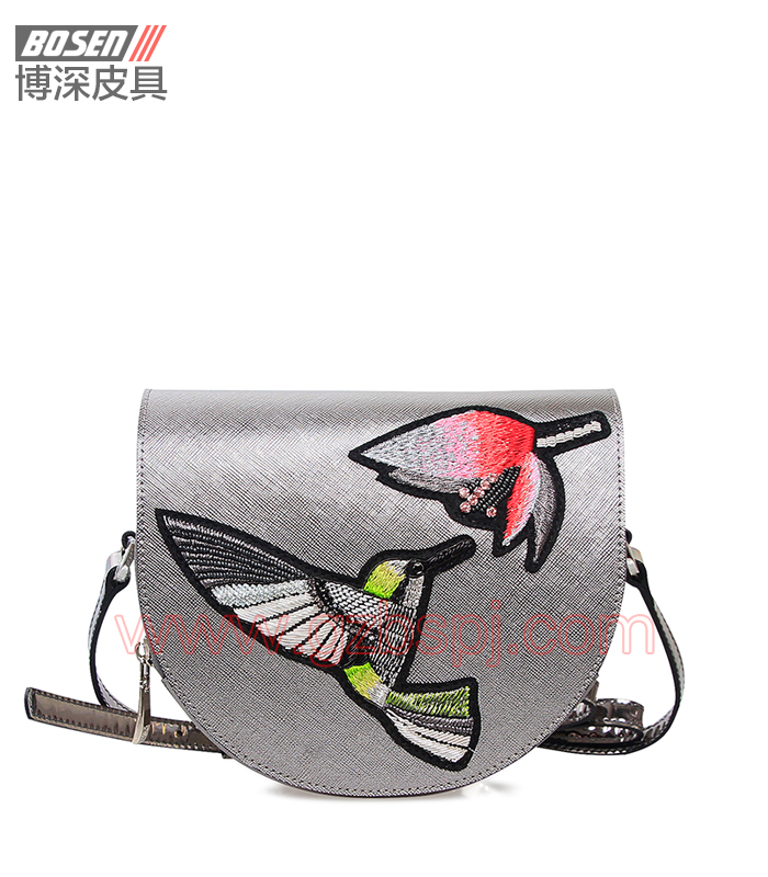 女斜挎包|女包OEM|真皮單肩包|頭層牛皮|廣州皮具廠(chǎng) BSWS018001